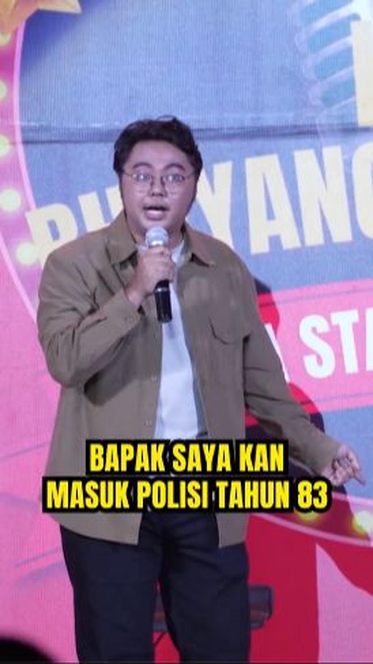 Namun bukan hanya itu saja yang menarik perhatian publik. Berawal dari salah satu komika yang memperkenalkan sang ayah di depan Kapolri dan para Jenderal. <br>