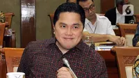 Menteri Badan Usaha Milik Negara (BUMN) Erick Thohir mengikuti rapat dengan Komisi VI DPR, di kompleks Parlemen, Jakarta, Senin (2/12/2019). Rapat tersebut membahas Penyertaan Modal Negara (PMN) pada Badan Usaha Milik Negera tahun anggaran 2019 dan 2020. (Liputan6.com/Johan Tallo)