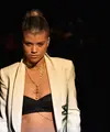 Sofia Richie, mantan kekasih Justin Bieber yang belum lama dikabarkan putus, hadir di Milan Fashion Week 2016 dengan tampilan yang memukau (25/9). (AFP/Bintang.com)