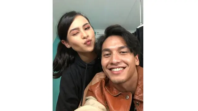 Kedekatan Maudy dan Nichol sukses mencuri perhatian publik.