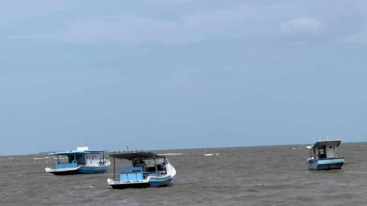 Nelayan Tanjung Pasir Tangerang Tolak Pemasangan Pagar Laut
