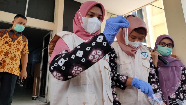 Cegah Penyebaran Makanan Berformalin, BBPOM Palembang Edukasi Para Retail