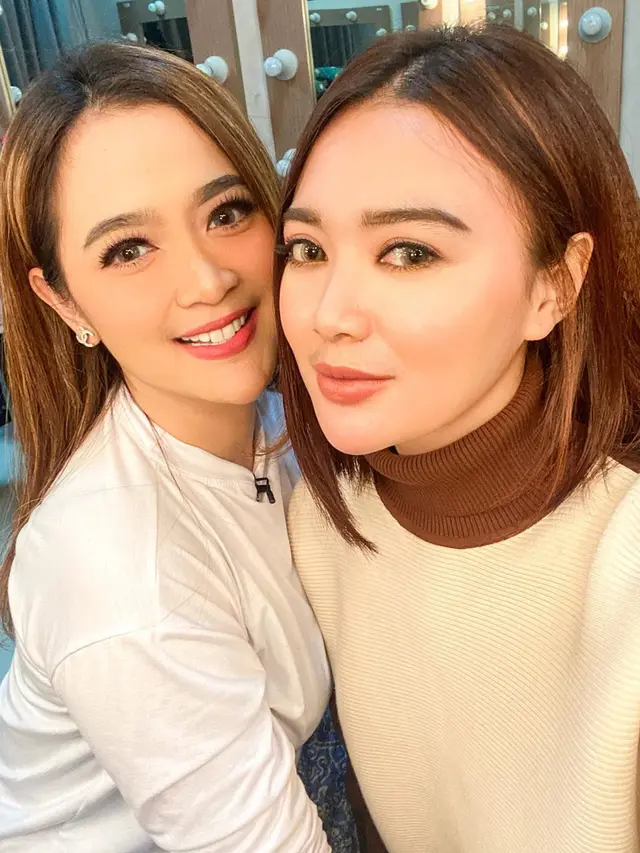 5 Potret Kebersamaan Wika Salim dan Vega Darwanti, Bak Kakak Adik
