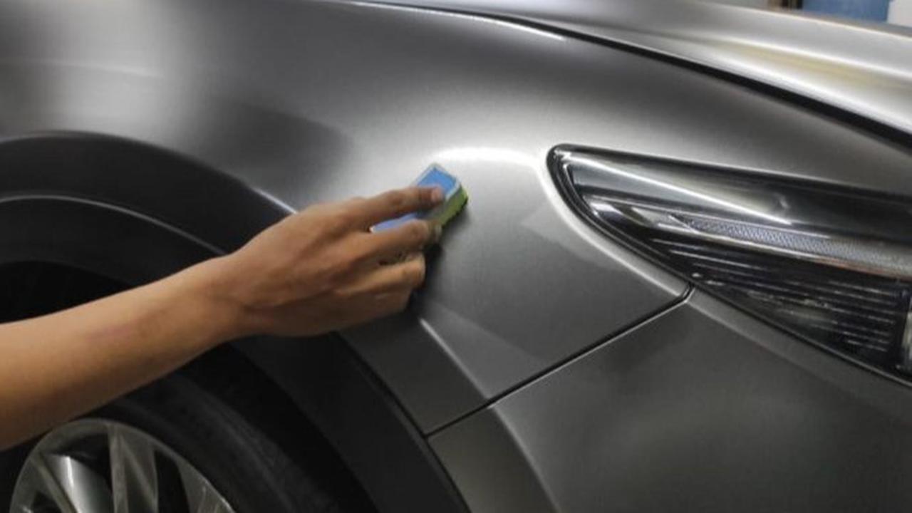 Kustomisasi Stiker Kendaraan Menggunakan Cutting Sticker: Tampilkan Gaya Pribadi Anda
