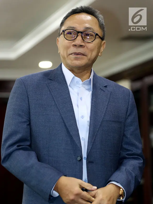 Senyum Hangat Zulhas Sambut Cak Imin Bahas Pilkada dan Pilpres