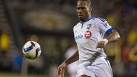 Didier Drogba menilai penampilan buruk Chelsea disebabkan karena tak memiliki sosok pemimpin. (Reuters/Paul Hanna)