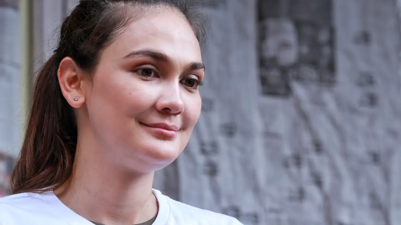 [Bintang] Luna Maya