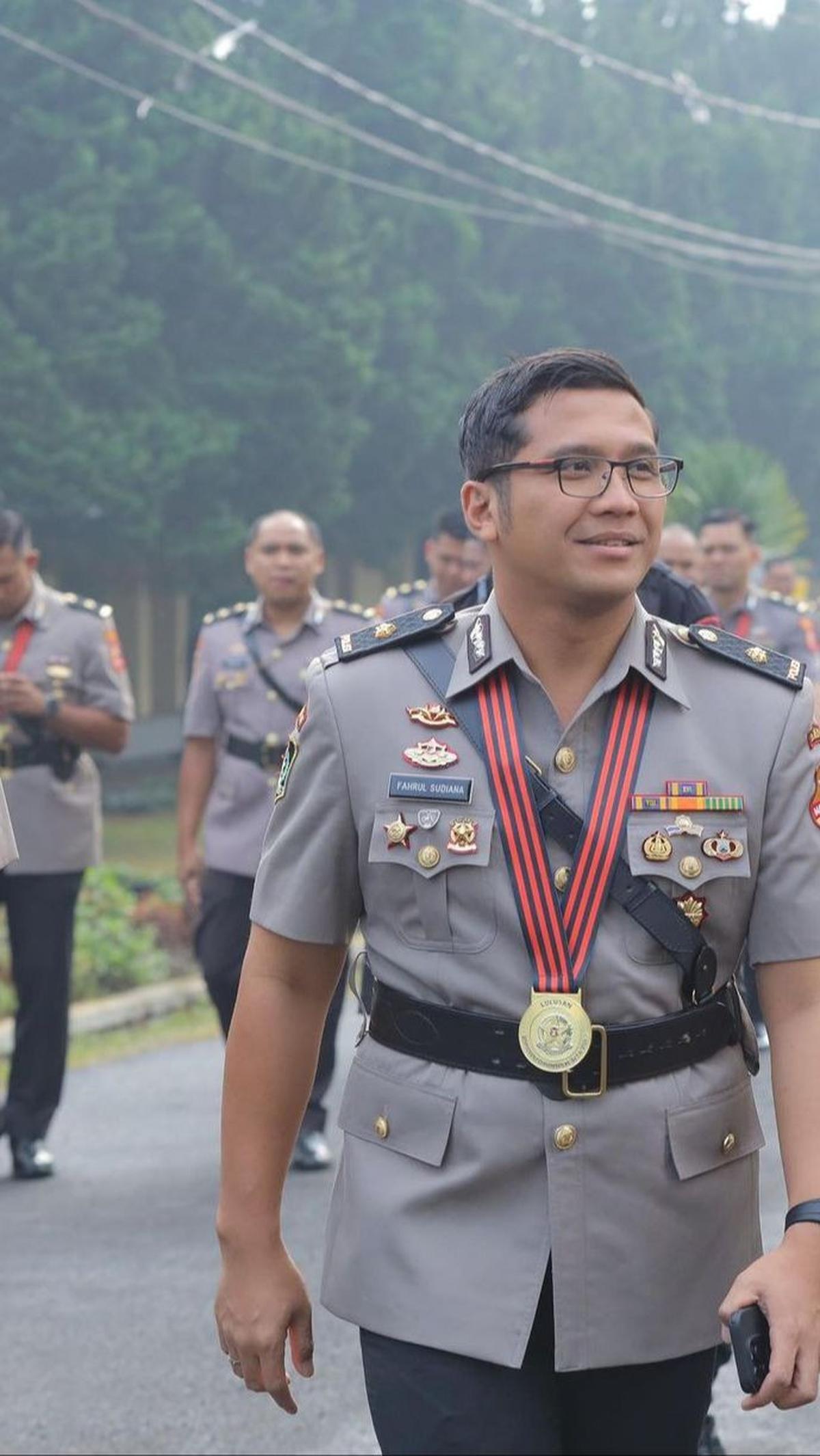 Sebelumnya, nama Kompol Fahrul Sudiana sempat menjadi buah bibir publik. <br>