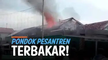 Musibah kebakaran besar menimpa pondok pesantren di Karawang Jawa Barat. Kebakaran menewaskan 8 orang santri yang terjebak di lantai 2.