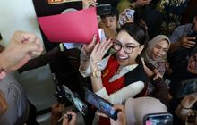 FOTO: Sidang Diwarnai Demo, Nikita Ajukan Eksepsi atas Dakwaan Pemerasan dan TPPU