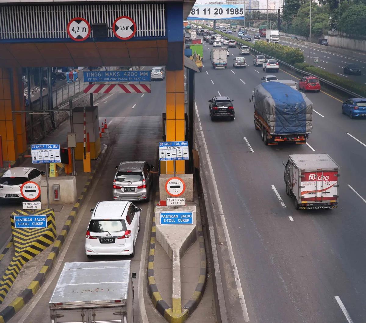 Namun, belum disebutkan secara rinci mana saja enam ruas tol di Jakarta yang bakal menerapkan sistem MLFF setelah Tol Bali Mandara.&nbsp;
