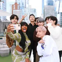 Megan Thee dan BTS bertemu di New York (Twitter/@BTS_twt)