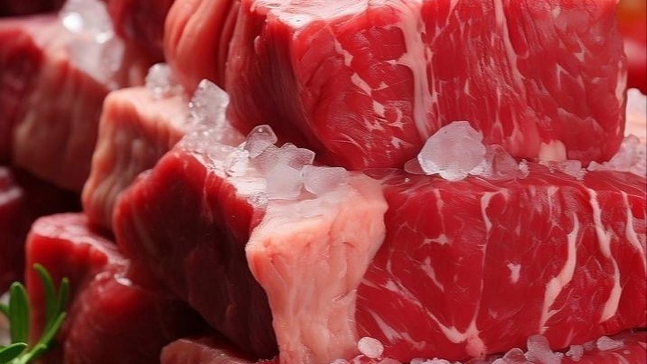 Dengan memahami jenis-jenis daging sapi ini, Anda dapat lebih mudah memilih dan menikmati berbagai sajian daging di restoran yakiniku dan Korean Barbeque.