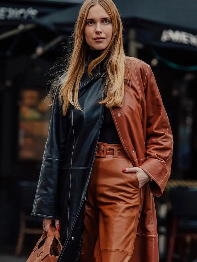 jaket kulit/@pernilleteisbaek