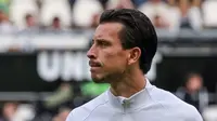 Thom Haye adalah pemain tengah dari Almere City.