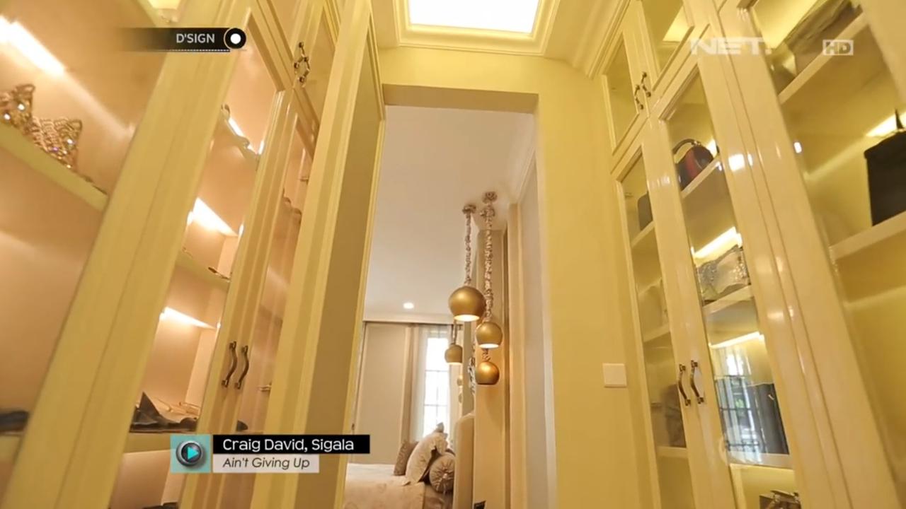 5 Potret Super Mewah Kamar Andre Taulany Bak Hotel Bintang 5, Walk In Closet Didominasi Barang Istri