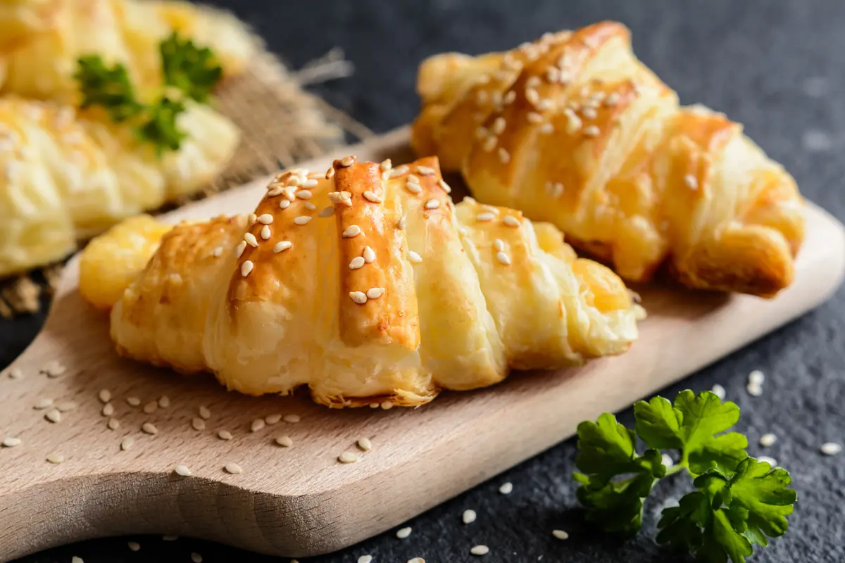 Banana puff