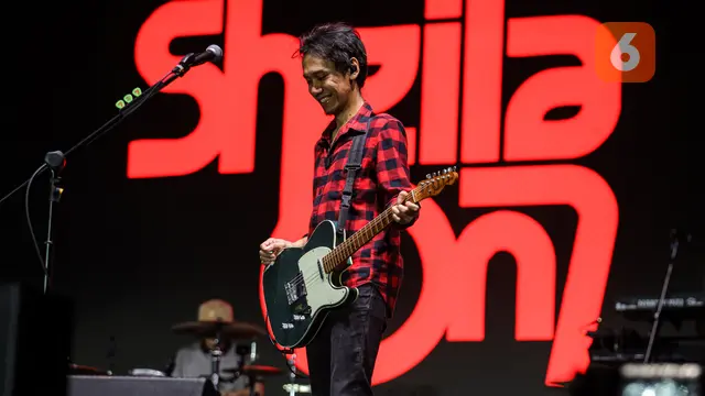 Eross Candra Ungkap Alasan Sheila On 7 Tak Pernah Tampil di Podcast