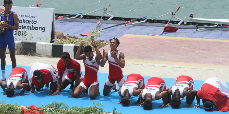 Tim Dayung Putra Indonesia Sabet Medali Emas di Asian Games