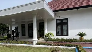 Rumah dinas Wabup Deli Serdang. (Liputan6.com/Reza Efendi)