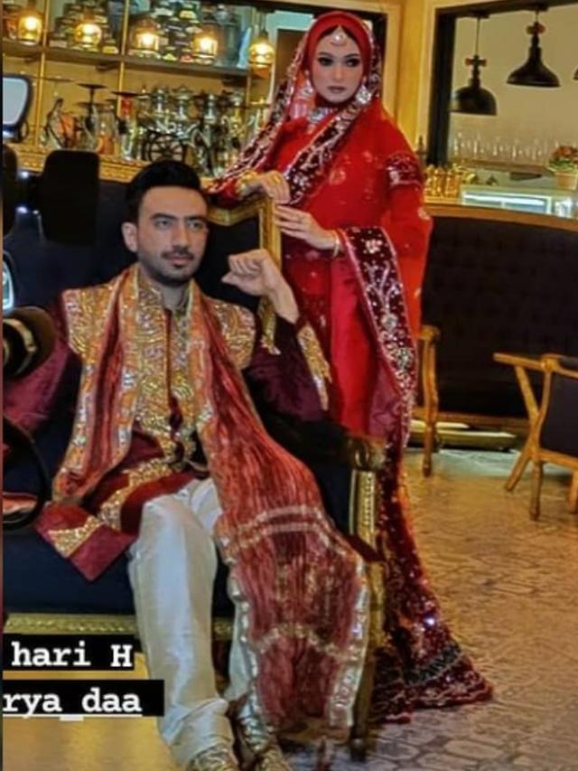 6 Momen Kompak Artis Jebolan D'Academy Pakai Baju Couple dengan Pasangan