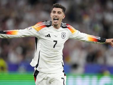Kai Havertz saat ini bermain di Inggris bersama Arsenal. Performa apik Havertz membuat dirinya dipercaya membela Jerman di Euro 2024. Dia memiliki harga pasar yang mencapai 70 juta euro. (AP Photo/Matthias Schrader)