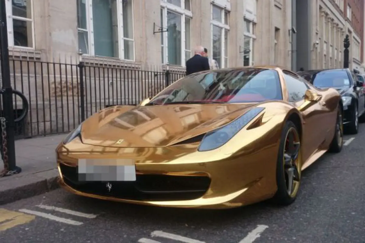 [OTO-News] Ferrari Berkelir Emas Rp 3,7 Pilihan ‘Tukang Pukul’  