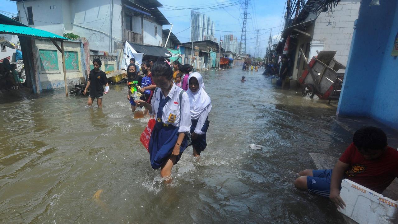 Banjir rob Muara Angke