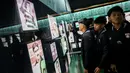 Deretan trofi, jersey klasik, hingga foto para bintang Sporting CP menyambut rombongan anak-anak Indonesia saat masuk ke dalam museum di Stadion Jose Alvalade. (Bola.com/Bagaskara Lazuardi)