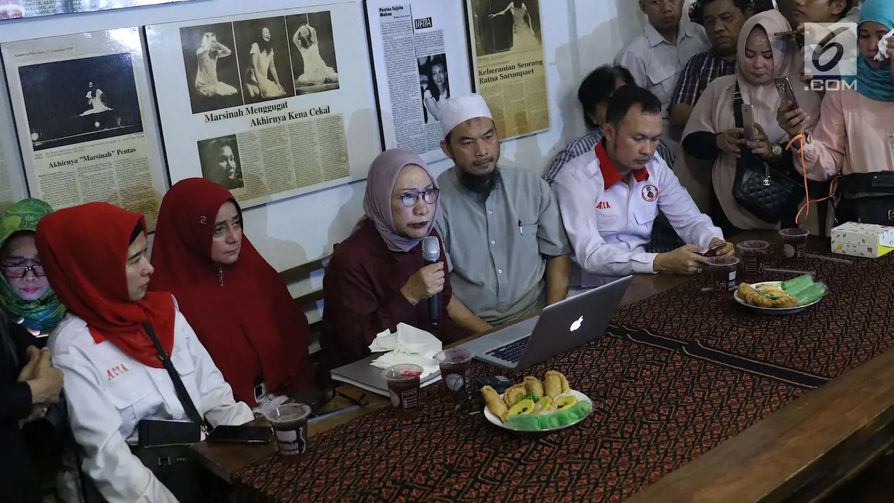 Ratna Sarumpaet