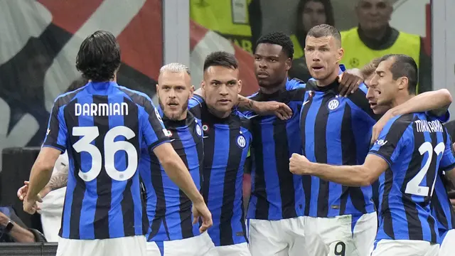 FOTO AC Milan Vs Inter Milan