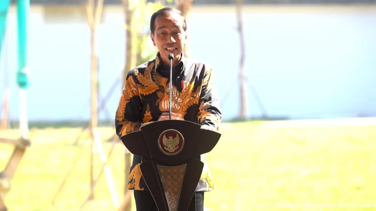 Bandara Baru di IKN Belum Bisa Dipakai Pesawat Kepresidenan, Jokowi Malah Bilang Begini