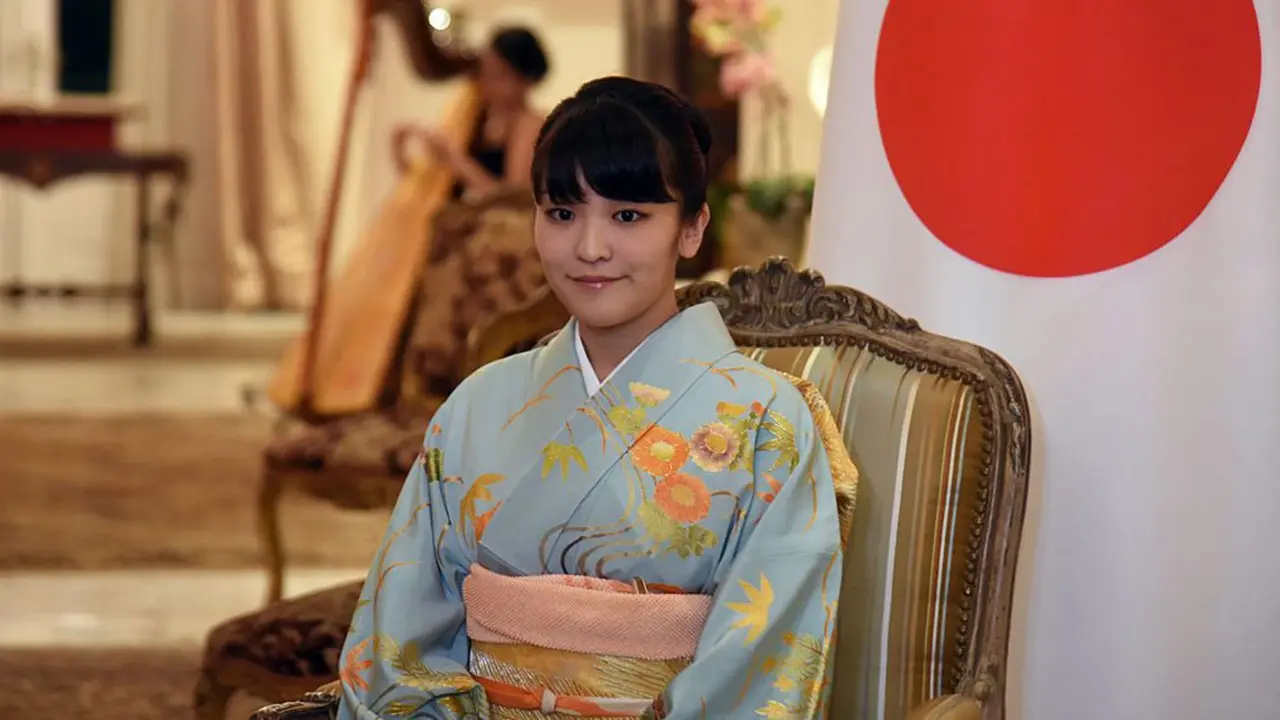 [Bintang] Demi Pria Biasa, Putri Jepang Siap Meninggalkan Gelar Bangsawan