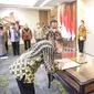 Menko Perekonomian Airlangga Hartarto melantik Pejabat Pimpinan Tinggi Madya, Edi Prio Pambudi, menjadi Deputi Bidang Koordinasi Kerja Sama Ekonomi Internasional (Deputi VII). (Sumber ekon.go.id)