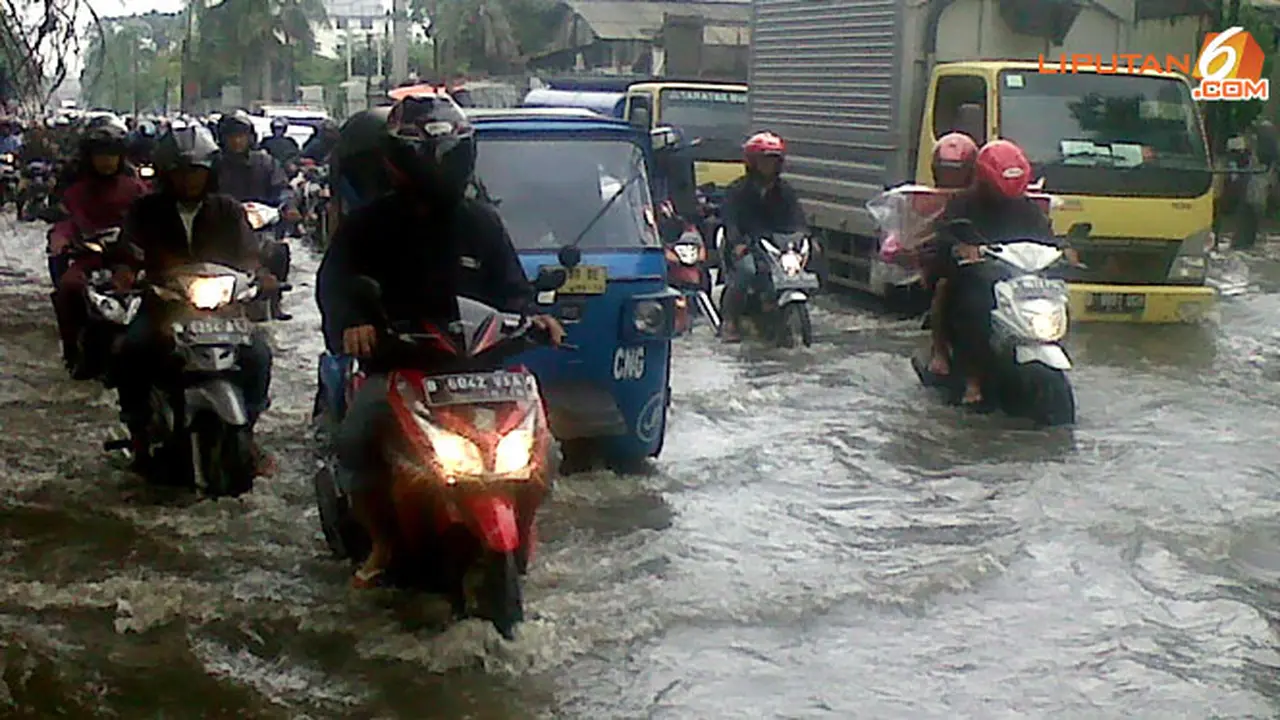 banjir-mogot-140113b.jpg