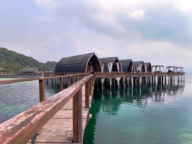 4. Pulau Tegal Mas Resort