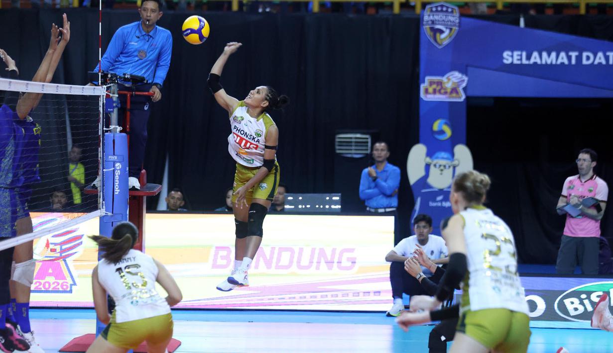 Gresik Phonska Plus Pupuk Indonesia menang dengan skor 3-1 (25-21, 16-25, 25-17, 25-19) dalam lanjutan seri tiga putaran pertama di GOR Sabilulungan Jalak Harupat, Kabupaten Bandung,  Sabtu (24/1/2026). (Dok. PBVSI)