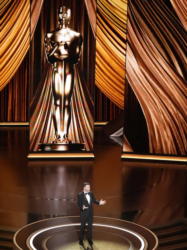 Jimmy Kimmel di Piala Oscar 2024. (AP Photo/Chris Pizzello)