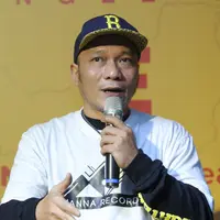 Iwa K dan Mario Zwinkle Launching single 'Beda' (Daniel Kampua/Fimela.com)