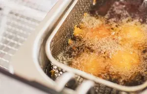 Cara Menggoreng Tahu agar Tetap Renyah di Luar dan Tidak Mudah Hancur