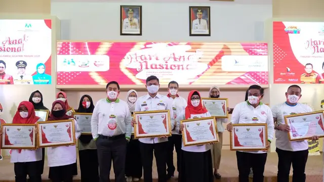 Tekan Angka Kekerasan Anak, Bupati Gowa Adnan Purichta Raih Penghargaan