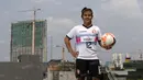 Susi Susanti yang hobi masak udang balado atau ceker pedas untuk teman-temannya ini mulai berkecimpung di dunia futsal pada 2004. (Bola.com/Arief Bagus)