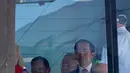 Presiden Joko Widodo (Jokowi) menaiki kapal Victor Chang menuju Sydney Harbour untuk santap siang di Admiralty House Sydney seusai menghadiri sesi pleno ASEAN-Australia Special Summit 2018, Minggu (18/3). (Liputan6.com/Pool/Biro Pers Setpres)