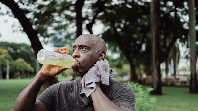 Ilustrasi sakit kepala saat olahraga