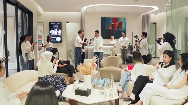Saat peluncuran kolaborasi SKYN Clinic dengan Tawa Dental Studio, menawarkan solusi kecantikan menyeluruh luar dan dalam. (Dok: SKYN Clinic)