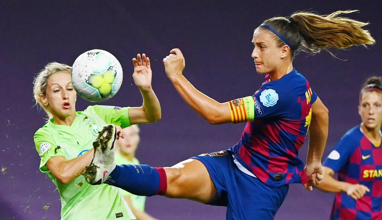 Kapten tim wanita Barcelona itu sukses membawa Barca menjuarai gelar La Liga Spanyol wanita. (AFP/Gabriel Bouys)