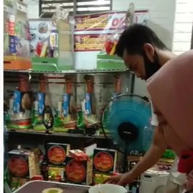 Berbagi Perhatian Jelang Lebaran Lewat Hantaran