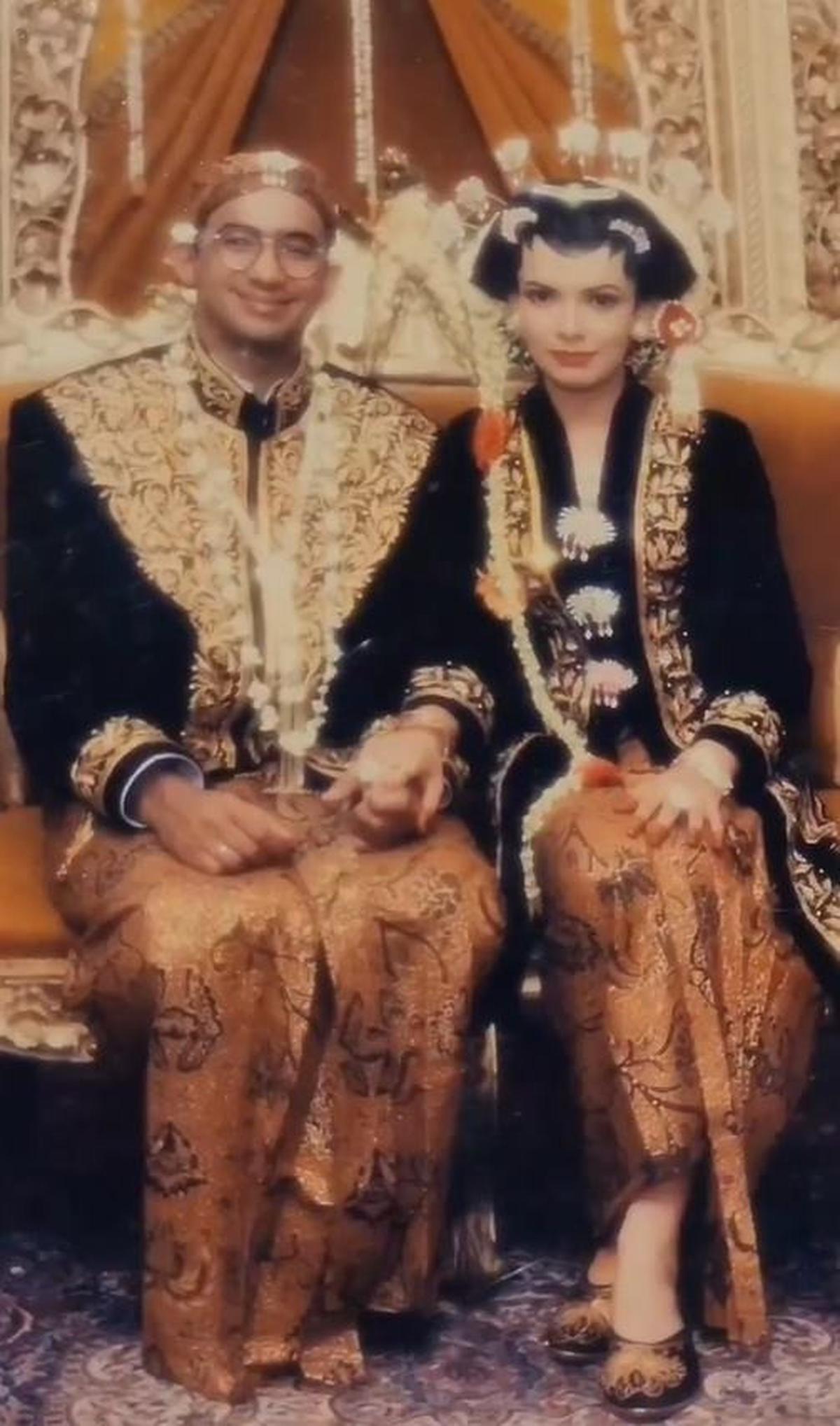 Menikah Muda, Potret Kisah Cinta Najwa Shihab dan Ibrahim Assegaf - Setia Hingga Maut Memisahkan
