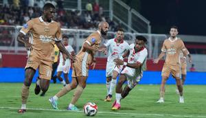 Duel Malut United vs Dewa United di BRI Super League 2025/2026. (Dok. Malut United)