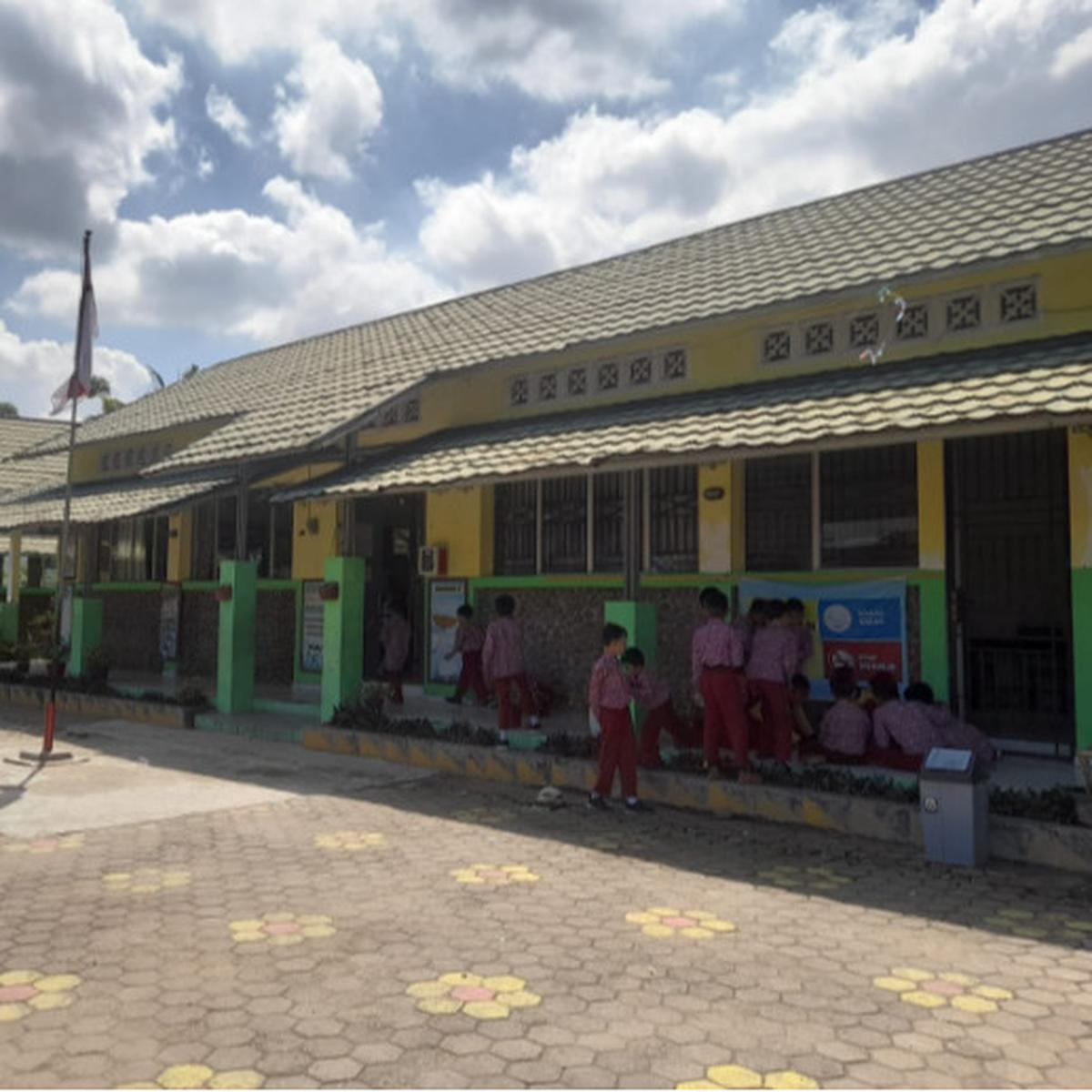 Sekolah Uafar Penerima Beasiswa Sekolah Rakyat